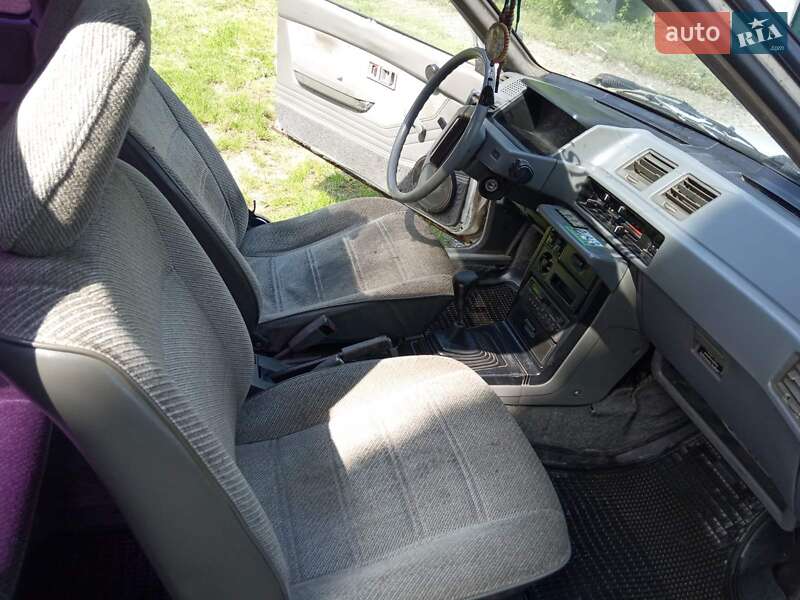 Хетчбек Mitsubishi Colt 1988 в Рівному