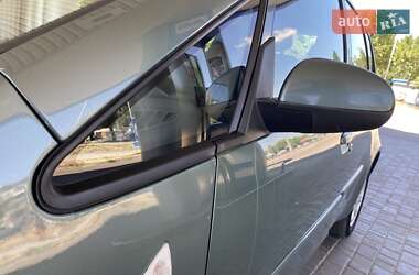 Хетчбек Mitsubishi Colt 2006 в 