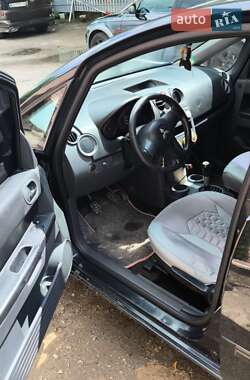 Хэтчбек Mitsubishi Colt 2008 в 