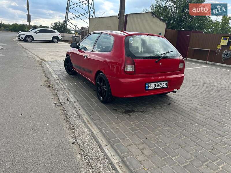 Хэтчбек Mitsubishi Colt 1998 в Овидиополе