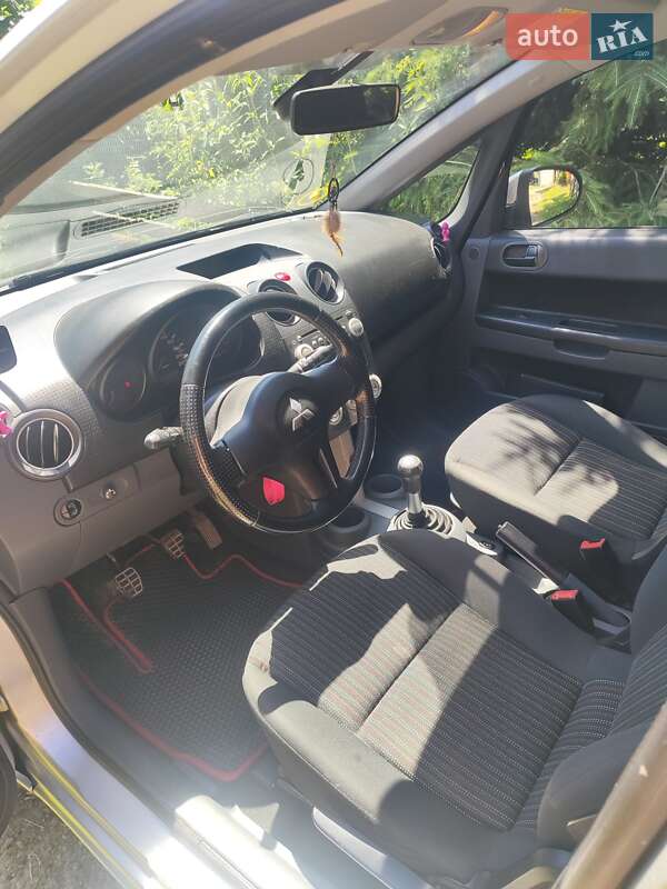 Хэтчбек Mitsubishi Colt 2008 в Сколе