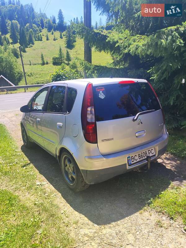 Хэтчбек Mitsubishi Colt 2008 в Сколе