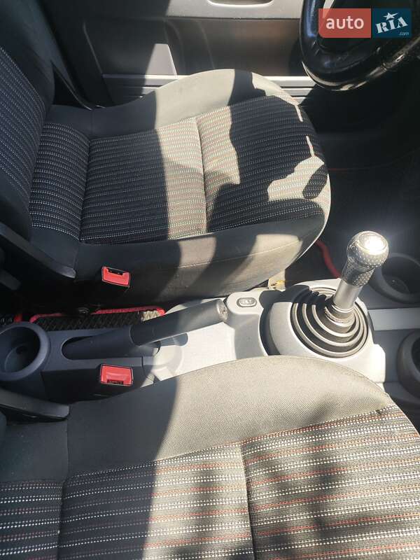 Хэтчбек Mitsubishi Colt 2008 в Сколе