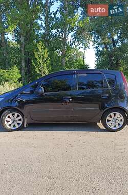 Хэтчбек Mitsubishi Colt 2007 в 