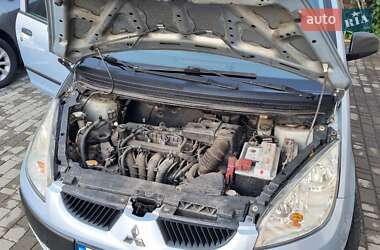 Хэтчбек Mitsubishi Colt 2006 в 