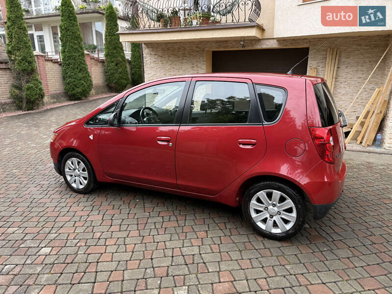 Хэтчбек Mitsubishi Colt 2009 в Черновцах