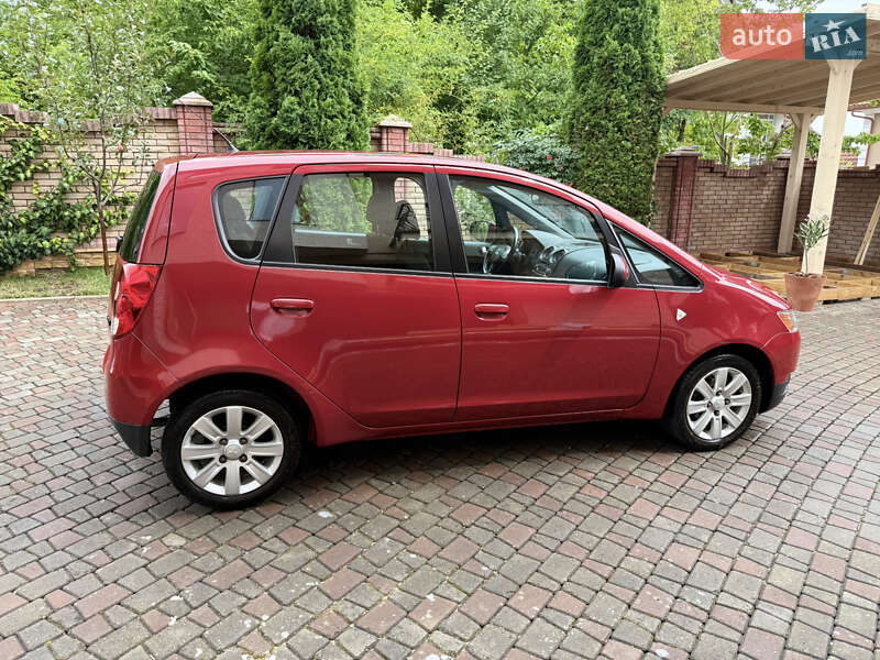 Хэтчбек Mitsubishi Colt 2009 в Черновцах
