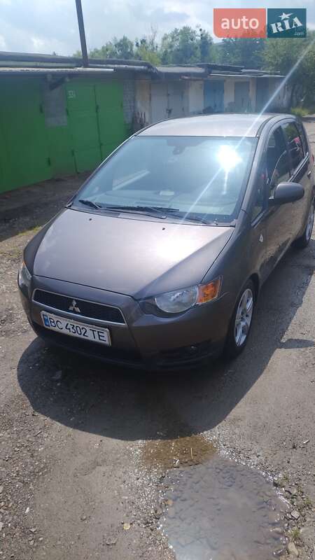 Mitsubishi Colt 2011