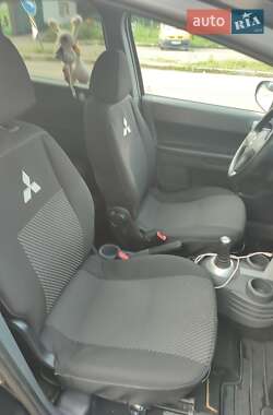 Хетчбек Mitsubishi Colt 2008 в 