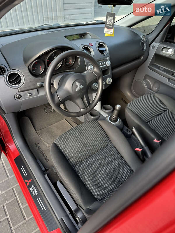 Хэтчбек Mitsubishi Colt 2009 в Кропивницком