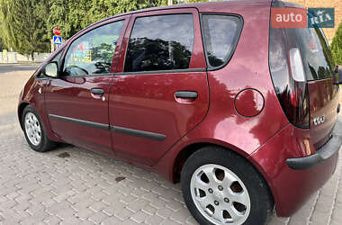 Хэтчбек Mitsubishi Colt 2005 в 