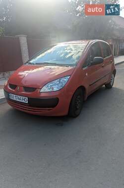 Хэтчбек Mitsubishi Colt 2005 в 