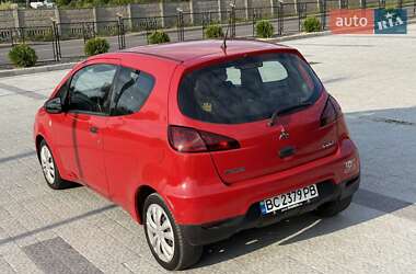 Хэтчбек Mitsubishi Colt 2009 в 