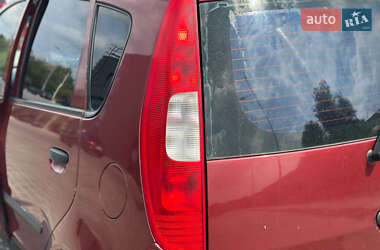 Хэтчбек Mitsubishi Colt 2005 в 