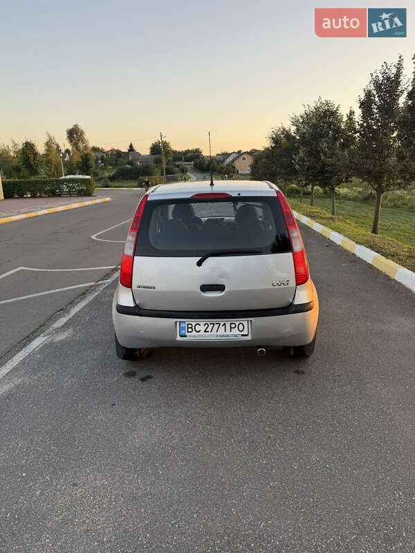 Хэтчбек Mitsubishi Colt 2008 в Киеве