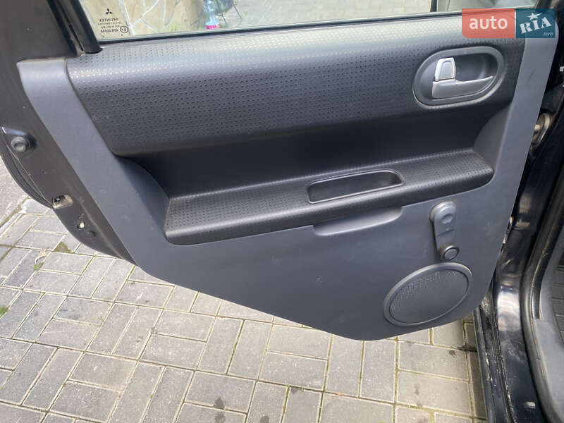 Хетчбек Mitsubishi Colt 2008 в Гайсину