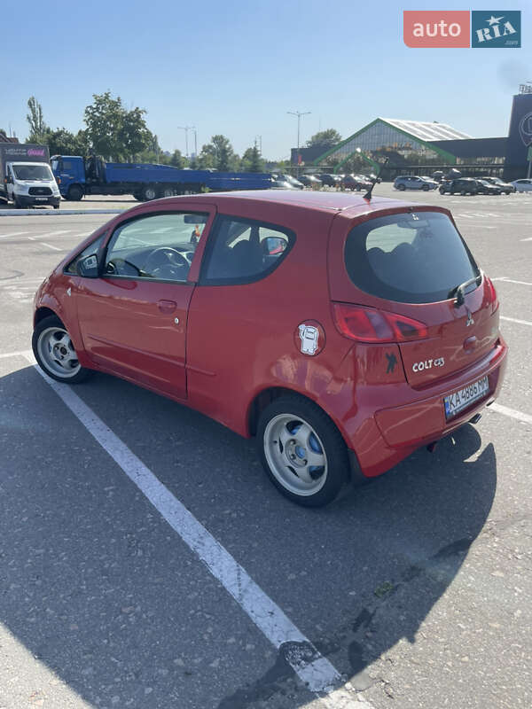 Хэтчбек Mitsubishi Colt 2006 в Киеве