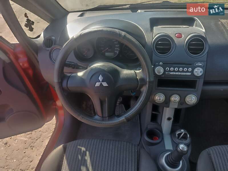 Хэтчбек Mitsubishi Colt 2008 в Владимире