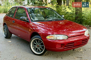 Хэтчбек Mitsubishi Colt 1993 в 