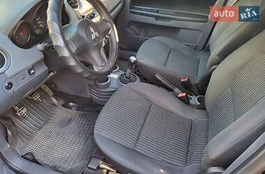 Хетчбек Mitsubishi Colt 2008 в 