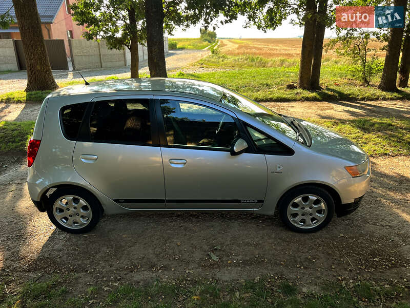Хэтчбек Mitsubishi Colt 2011 в Ровно