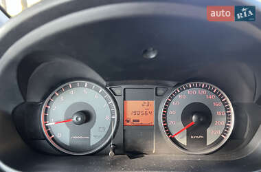 Хэтчбек Mitsubishi Colt 2011 в 
