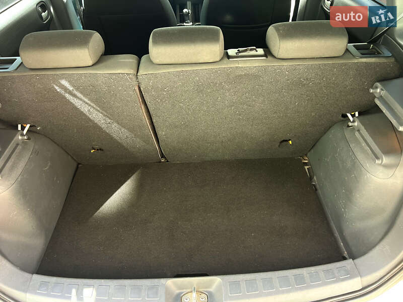 Хэтчбек Mitsubishi Colt 2011 в Ровно