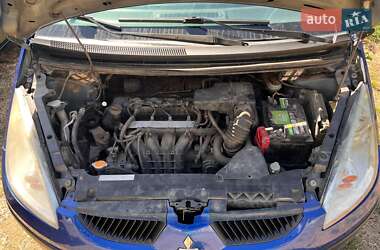 Хэтчбек Mitsubishi Colt 2008 в 