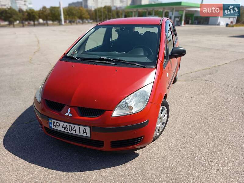 Хэтчбек Mitsubishi Colt 2008 в 