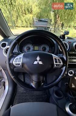 Хэтчбек Mitsubishi Colt 2011 в 