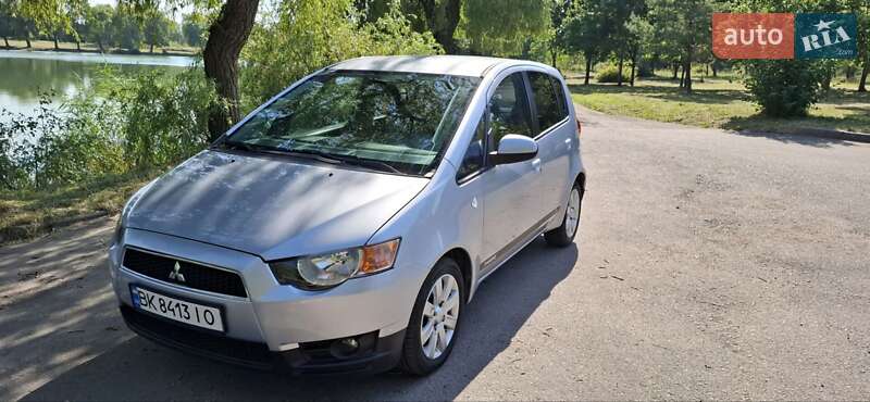 Хетчбек Mitsubishi Colt 2011 в Рівному фото 19 Хетчбек Mitsubishi Colt 2011 в Рівному
