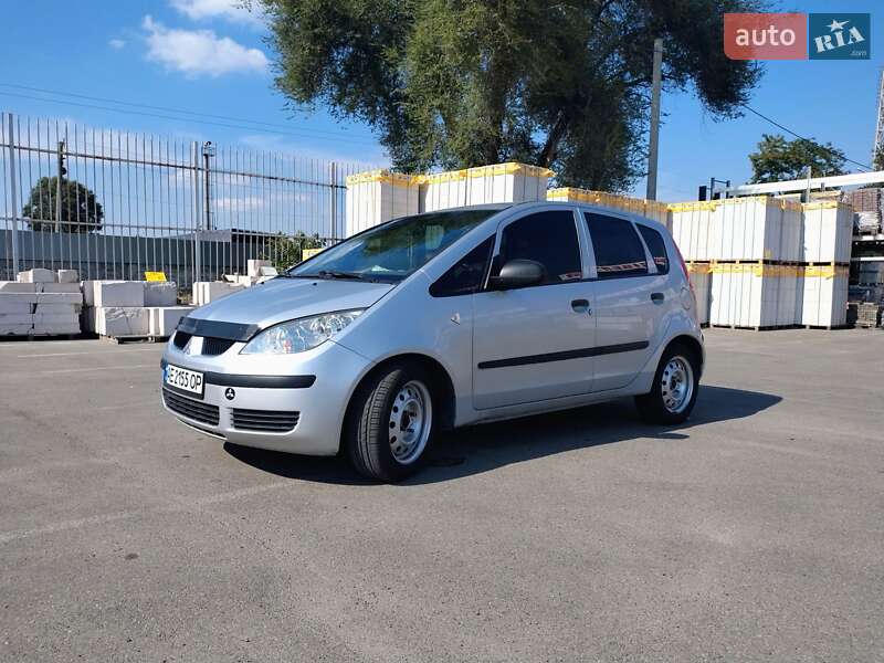 Хетчбек Mitsubishi Colt 2005 в Дніпрі