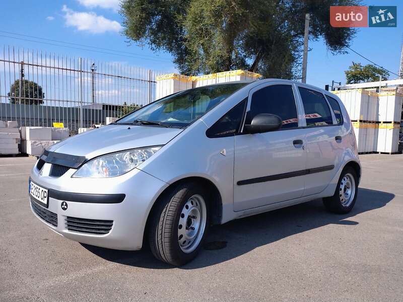 Хетчбек Mitsubishi Colt 2005 в Дніпрі