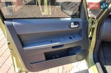Хэтчбек Mitsubishi Colt 2006 в 