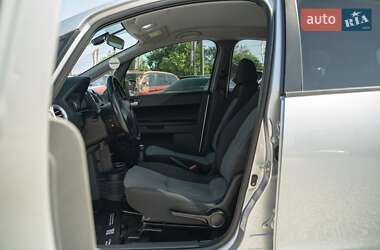 Хэтчбек Mitsubishi Colt 2012 в 