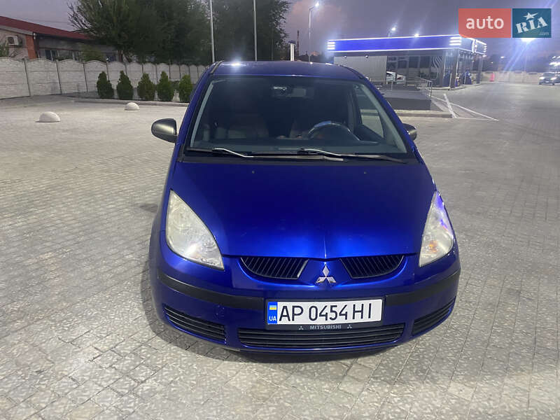 Хетчбек Mitsubishi Colt 2008 в 