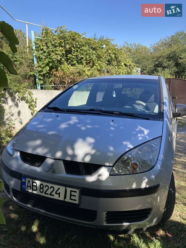 Хетчбек Mitsubishi Colt 2005 в Вінниці