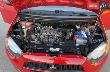Хетчбек Mitsubishi Colt 2011 в 