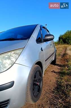 Хэтчбек Mitsubishi Colt 2005 в Сумах
