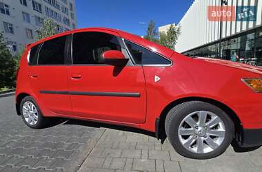 Хетчбек Mitsubishi Colt 2009 в 