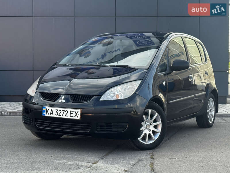 Хетчбек Mitsubishi Colt 2008 в 