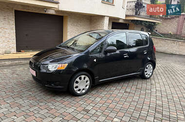 Хетчбек Mitsubishi Colt 2011 в 