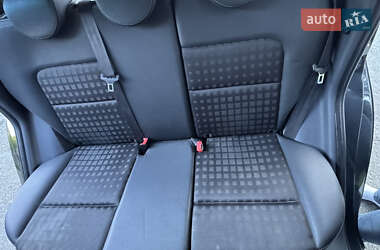 Хэтчбек Mitsubishi Colt 2009 в 