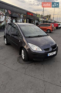 Хэтчбек Mitsubishi Colt 2005 в 