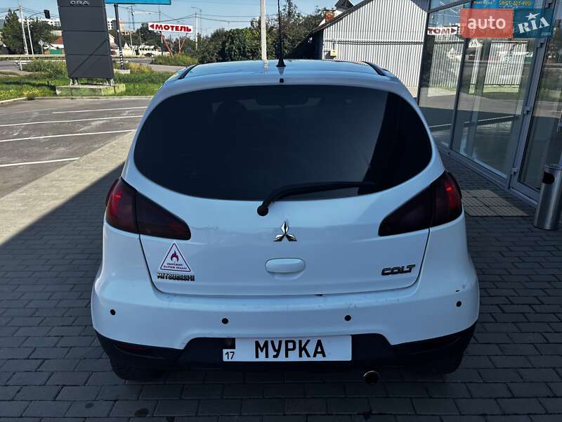 Хетчбек Mitsubishi Colt 2009 в Полтаві
