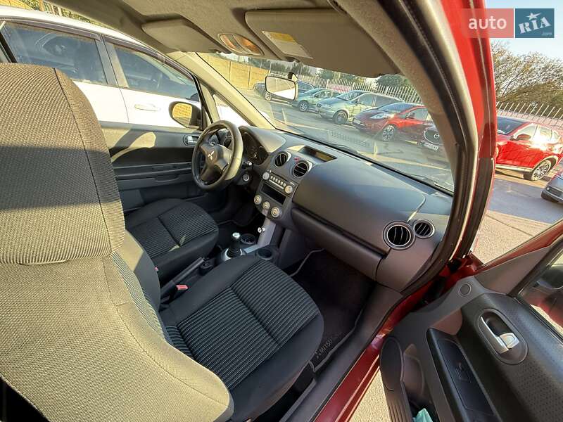 Хэтчбек Mitsubishi Colt 2008 в Запорожье