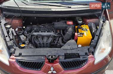 Хэтчбек Mitsubishi Colt 2007 в 