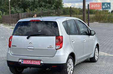 Хетчбек Mitsubishi Colt 2010 в 