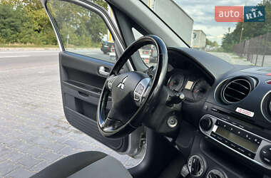 Хетчбек Mitsubishi Colt 2010 в 