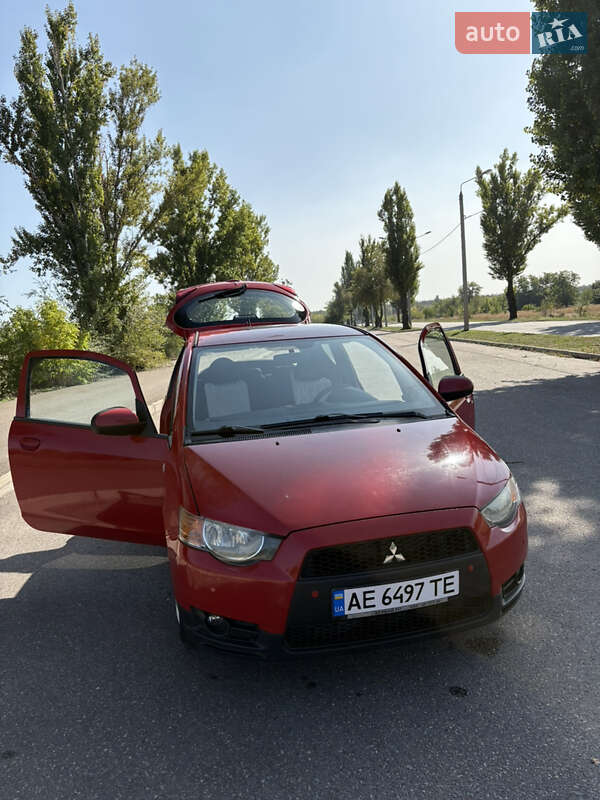 Хетчбек Mitsubishi Colt 2009 в Кривому Розі